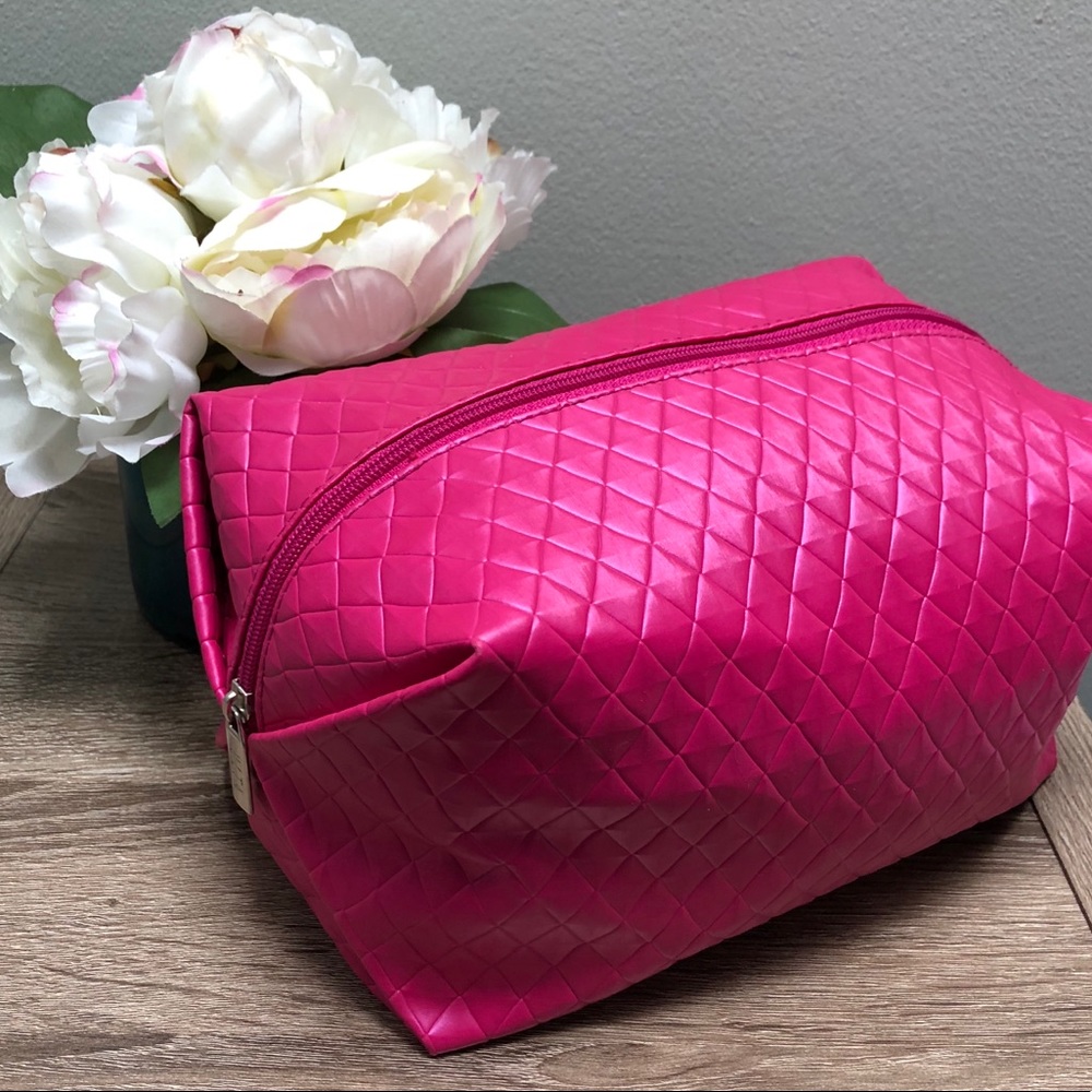❁ pink ulta makeup bag ❁